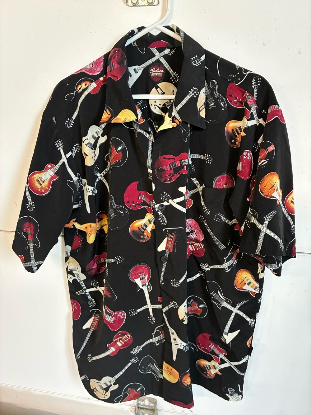 Gibson Black Short-Sleeve Button-Down Shirt with Red and Tan Guitar Print